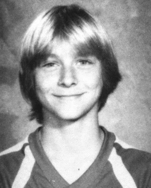 kurt-cobain-yearbook
