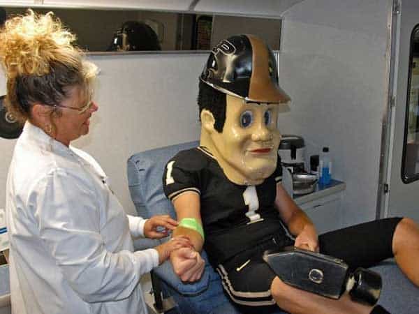 college mascot funny