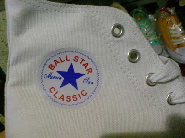 knockoff-chuck-taylors