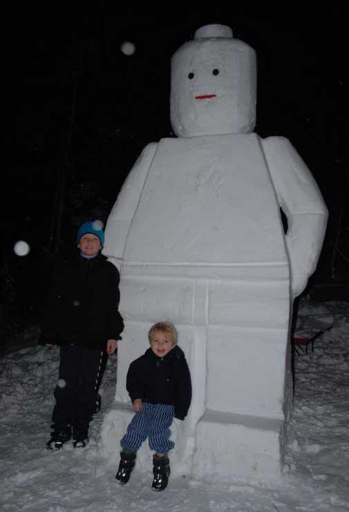 lego-snowman