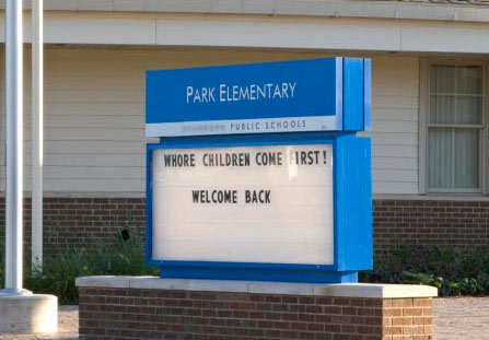 school-sign-fail