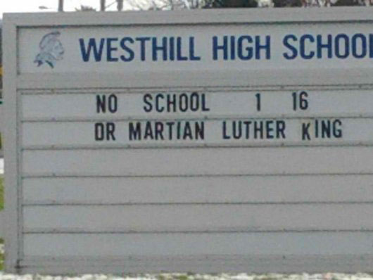school-sign-typo