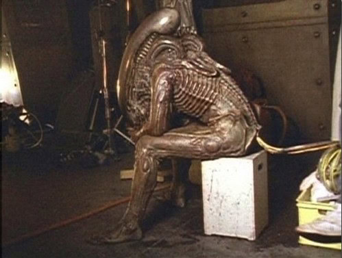 alien behind the scenes