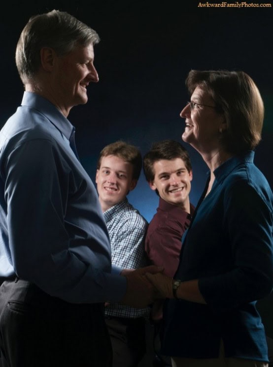 creepiest family portraits
