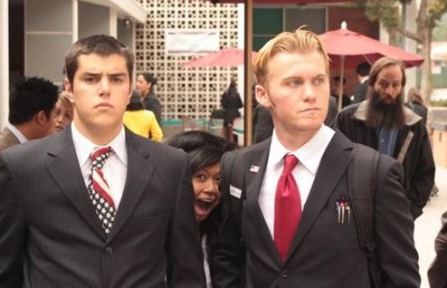 double photobomb funny