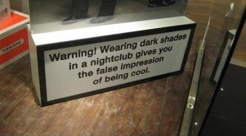 fail warning sign