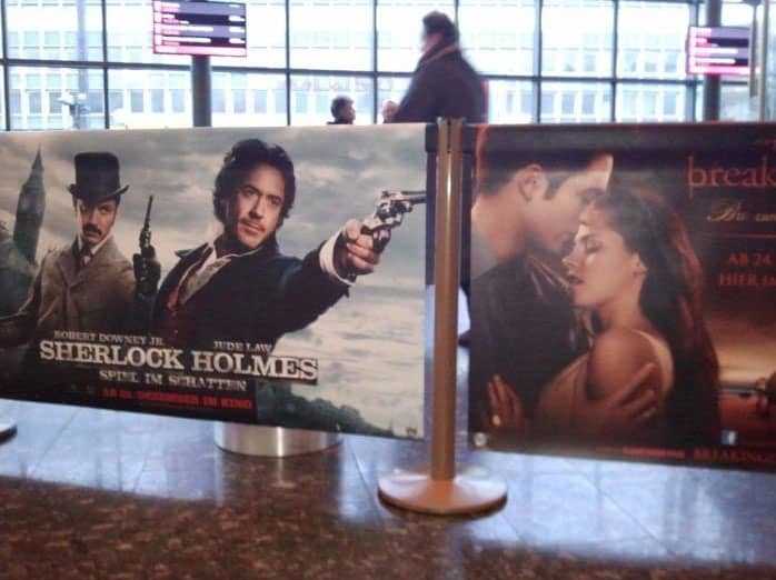 funny-movie-poster-placement