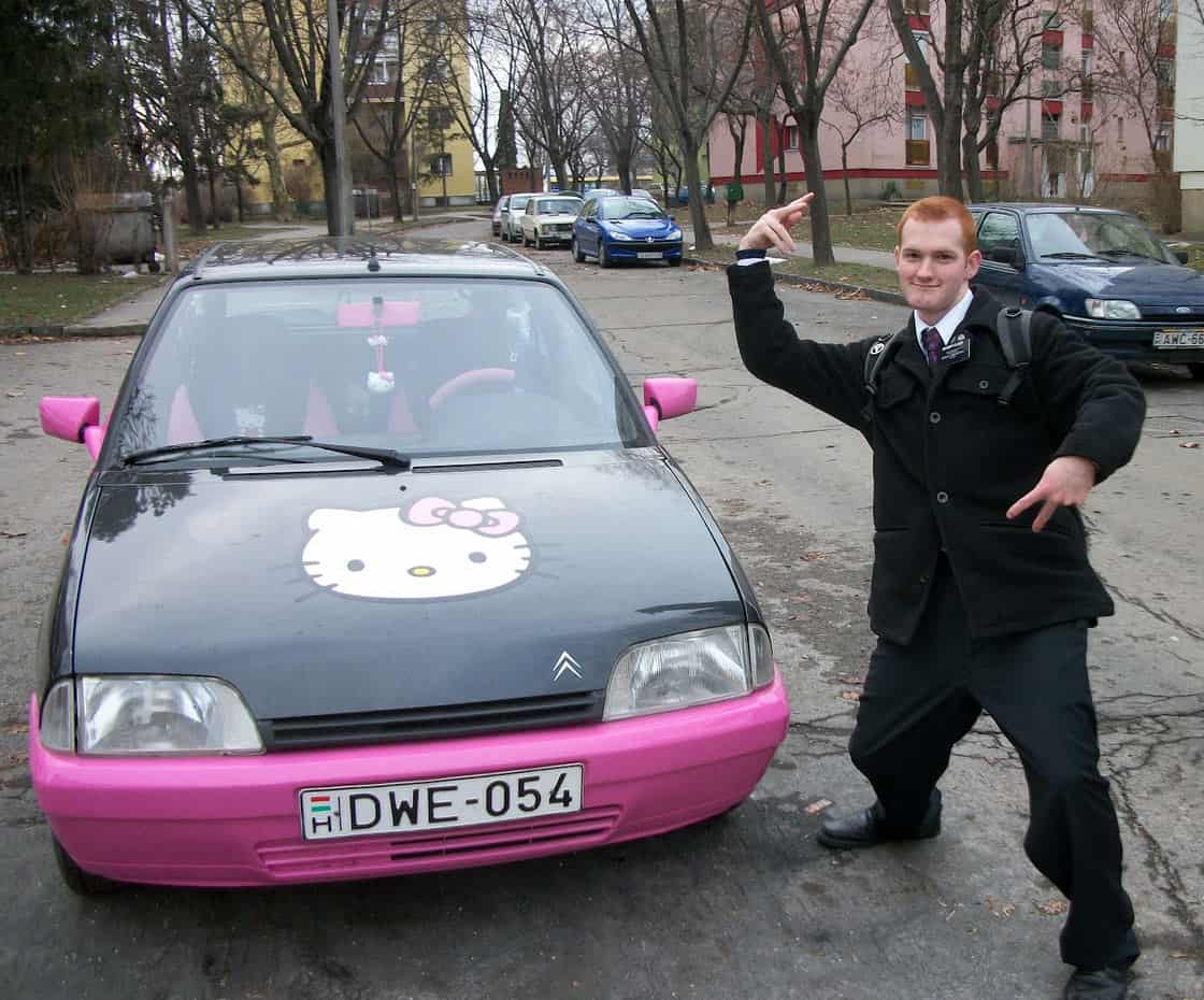 hello-kitty-man