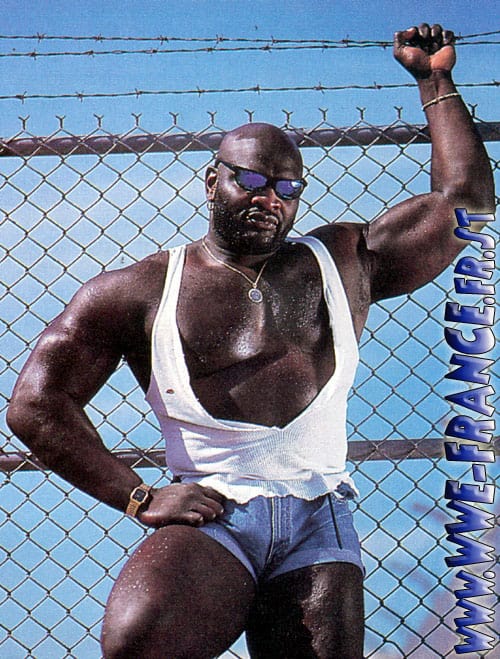 jean-shorts-men
