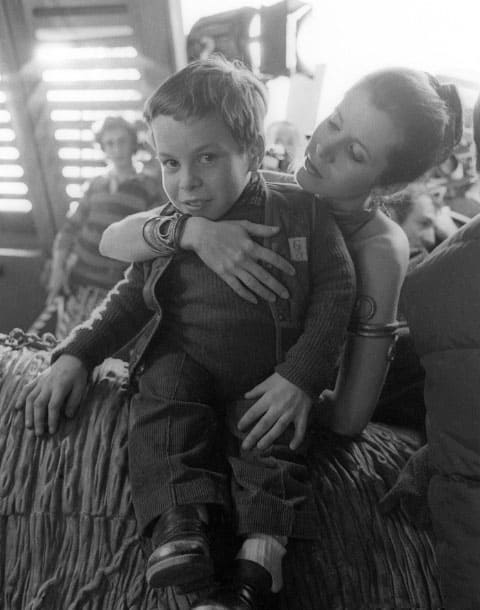 rare-behind-the-scenes-leia