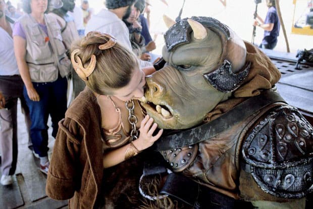 slave-princess-leia-behind-the-scenes-pics