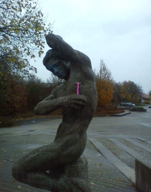 statue-funny-pics