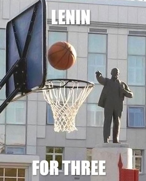 statue-sports