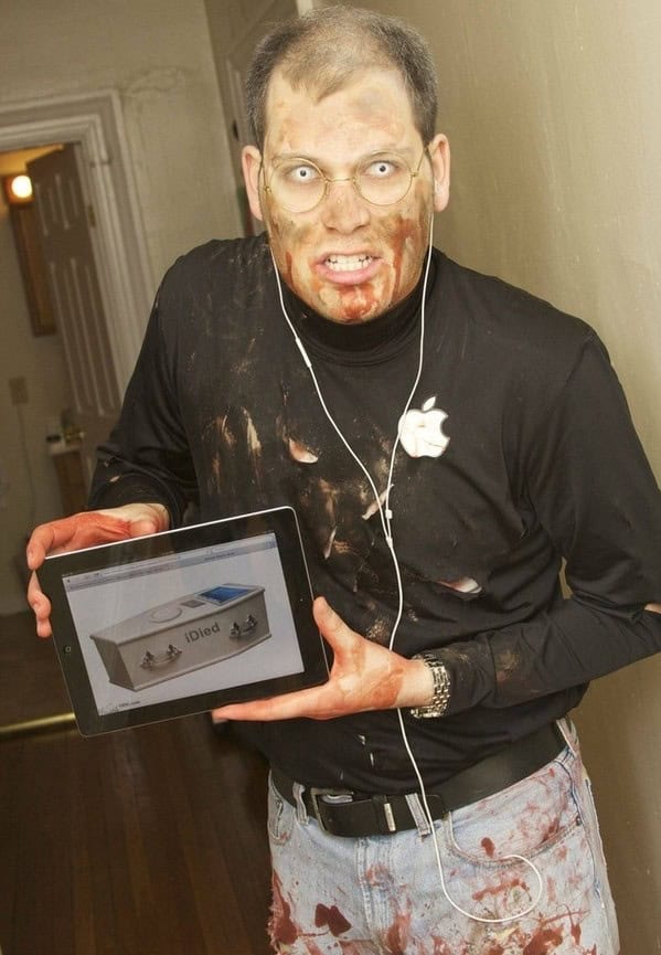 steve jobs dead costume