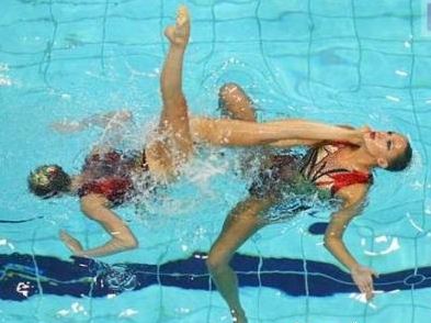 synchronized swimming funny