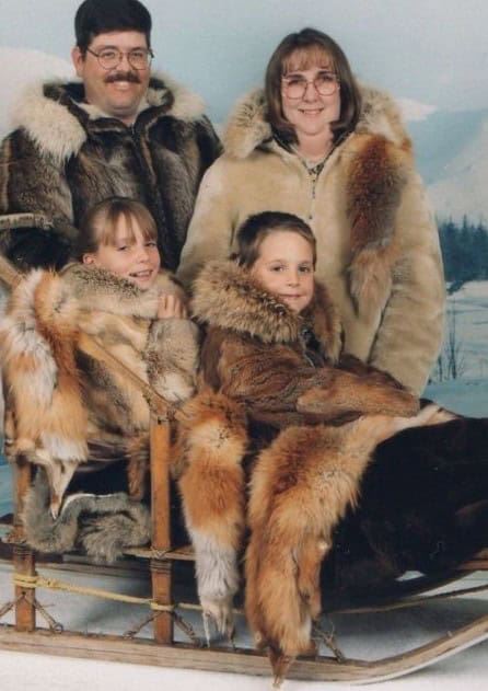 weird family portraits