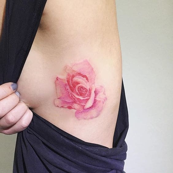 pink and red rose side boob tattoo, pink and red rose boob tattoo, red rose side boob tattoo, red rose boob tattoo, beautiful red rose boob tattoo, beautiful red rose side boob tattoo