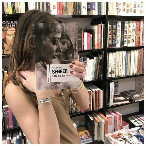 Bookface challenge, librarians and booksellers on instagram and Facebook, fun photos of books, literature porn, lit, reading, cool pics, cute, funny, faces, book covers